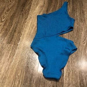 Chic asymmetrical blue bodysuit
